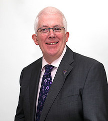 Stewart Dickson MLA condemns paramilitary attacks in Carrick on Monday night