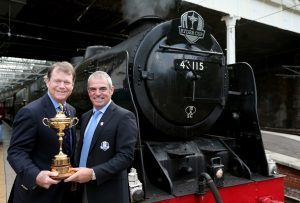 USA captain Tom Watson and European captain Paul McGinley with the Ryder Cup