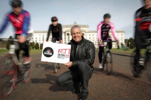 irish cyclist Stephe Roche flies in for NITB launch to boost visitors at Grand Partenza in May