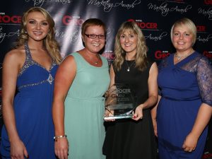 Pictured receiving the award from MRPNI is Centra Marketing Manager Nikki McDowell, Communications Manager Kate Ferguson and SuperValu Marketing Manager Donna Morrison alongside former Miss NI, Meagan Green. John McIlwaine Photography
