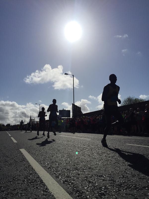 The front runners setting the pace at the Belfast City|Marathon this morning in east Belfast