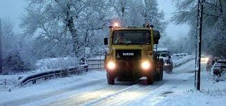 Gritting lorry salting the roads