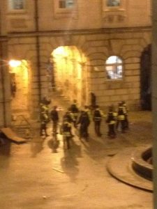 Police seal inner courtyard of Belfast City Hall