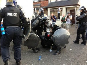 Police officer injured during serious rioting in the Ardoyne area by loyalists