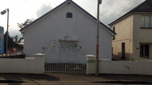 Bellaghy Orange Hall was attack with green and yellow paint