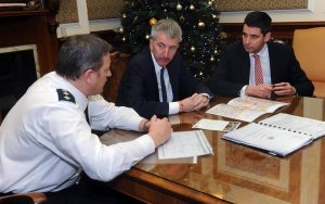 PSNI police chief meets Belfast's Lord Mayor Mairtin O'Muilleoir