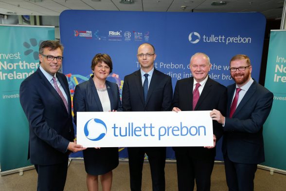 First Minister, Arlene Foster, deputy First Minister, Martin McGuinness join Invest NI, CEO, Alastair Hamilton, Tullett Prebon, Group CIO, Luke Barnett, and Economy Minister, Simon Hamilton at Invest NI headquarters in Belfast. Photo by Kelvin Boyes / Press Eye